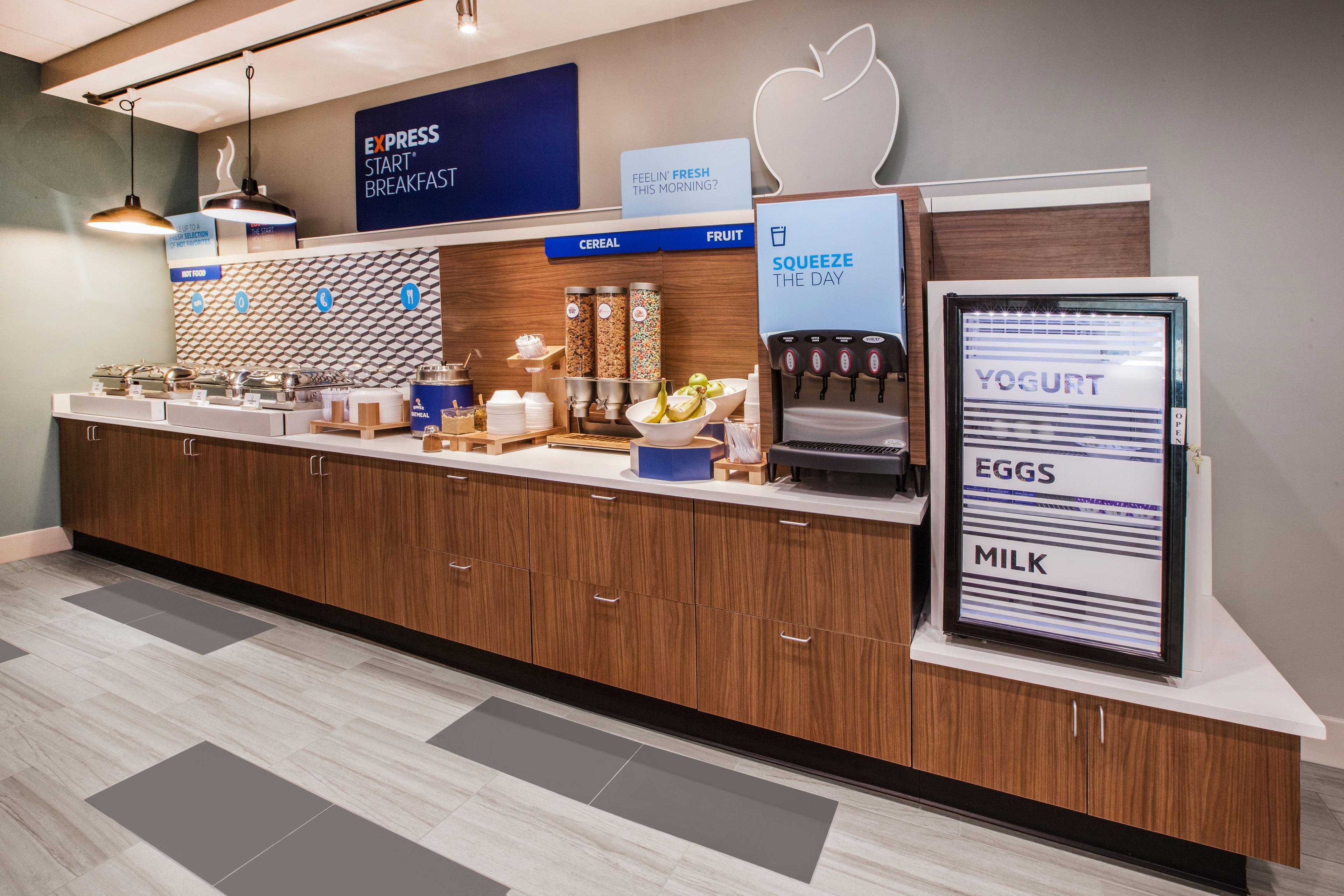 Holiday Inn Express Hotel & Suites Mount Airy By Ihg Eksteriør billede