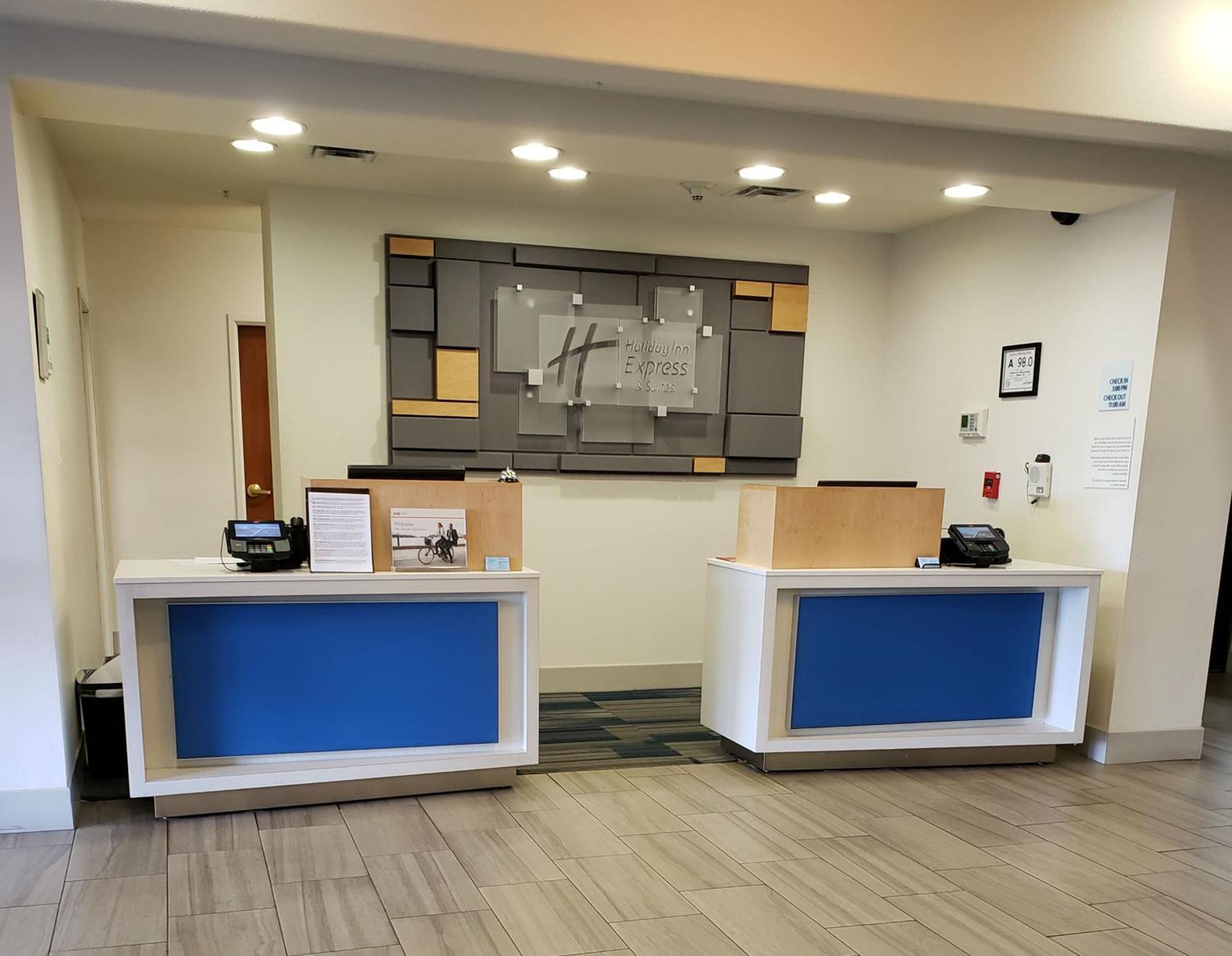 Holiday Inn Express Hotel & Suites Mount Airy By Ihg Eksteriør billede